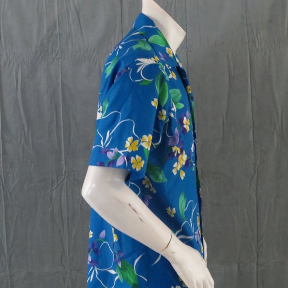 Vintage Hawaiian Shirt - Loud Floral Pattern by Hilo Hattie - Men's Large - Picture 9 of 10